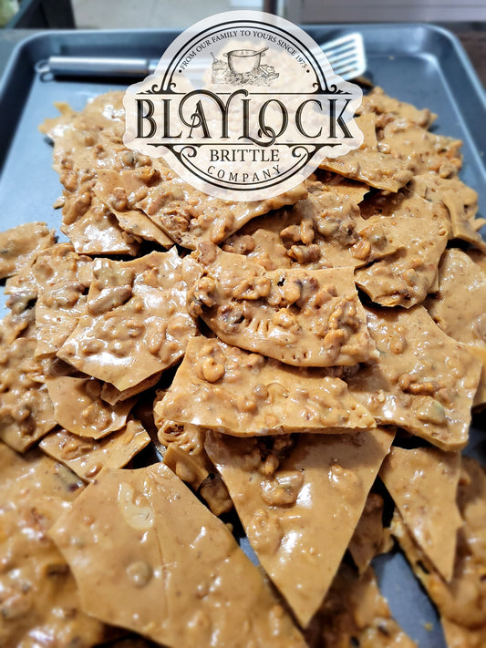 Walnut Brittle 8oz
